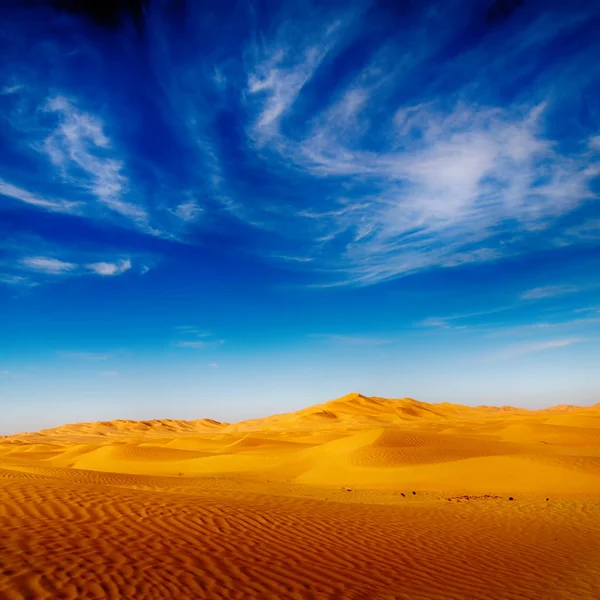 Schilderachtige Schot Van Woestijn Duinen Onder Blauwe Hemel Oman Rub — Stockfoto