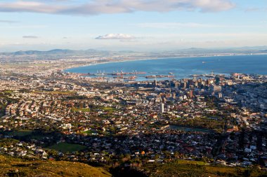 Güney Afrika cape town şehir manzarası içinde Masa Dağı