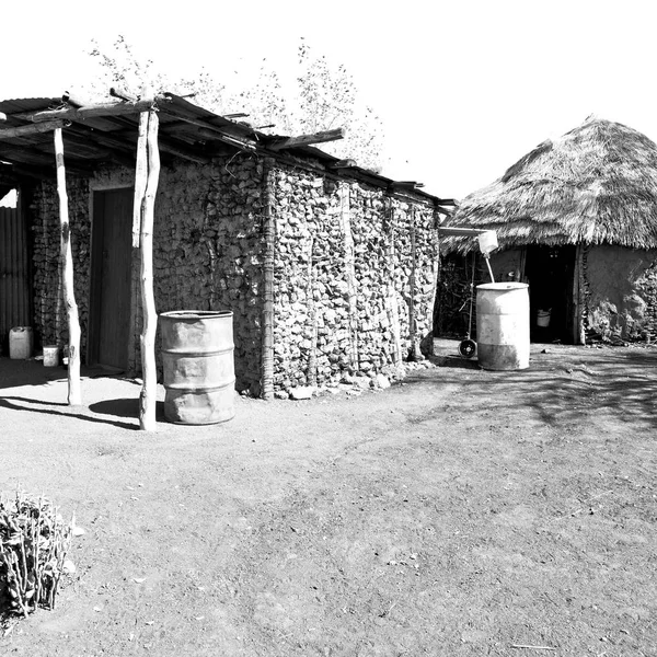 In lesotho  street village near   courtyard — Stock Photo, Image