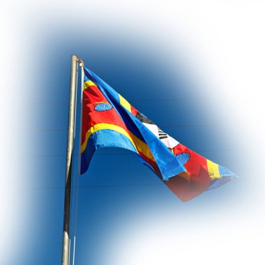  Svaziland dalgalanan bayrak ve gökyüzü    