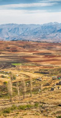  Lesotho sokak köyde mountain yakınındaki  