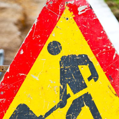 iş yerinde bir adam Güney Afrika yol sinyal