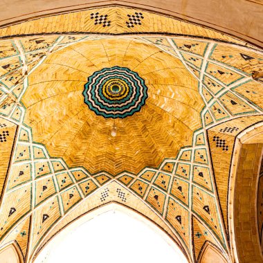 İran'da dini mimari