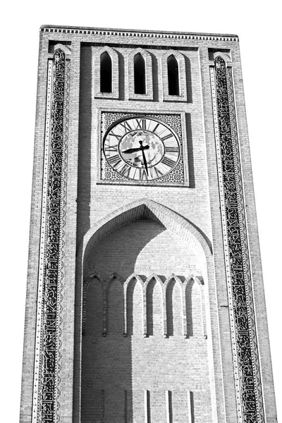In iran  antique    clock   tower — Stock Photo, Image
