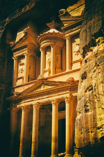 Древний монастырь одно из красивейших чудес света — стоковое фото