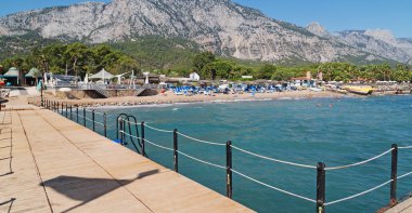 güzel sahil ve deniz turist için relax