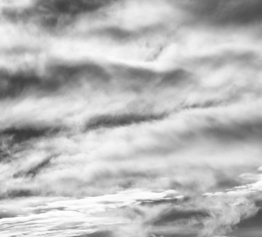 Umman kabarık bulutlu gökyüzü ve boş yer