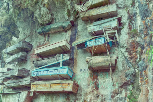 philipphines tipik asılı mezarlığı 