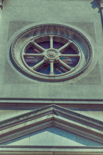 En italia antigua ventana histórica — Foto de Stock