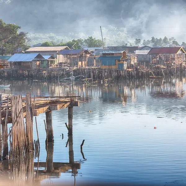  gecekondu yoksul insanlar için evde  