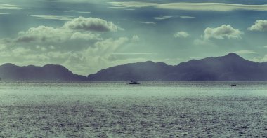 Pasifik Okyanusu bulutlar ve ışıklar 