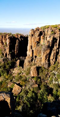   Güney Afrika ıssızlık vadisinde 