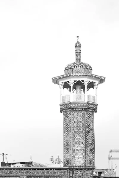 Im iranischen islamischen Mausoleum — Stockfoto