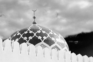 Umman muscat oteli eski Camii Minare ve din gökyüzü temizleyin