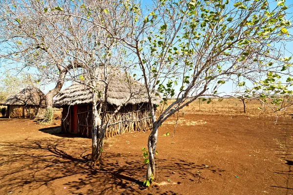 In lesotho straat dorp in de buurt van binnenplaats — Stockfoto