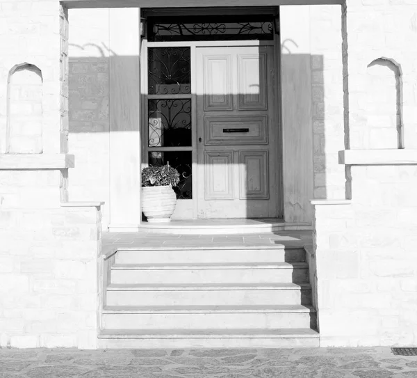 Old architecture in the greece island window and door white  col — Stock Photo, Image