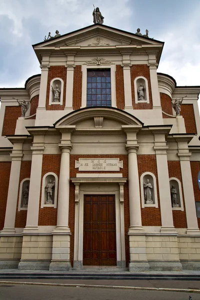 Rozeta Crenna Gallarate Itálie Varese Zdi Zvonice — Stock fotografie