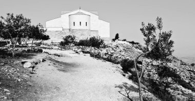  Antik manastır din sitedeki 