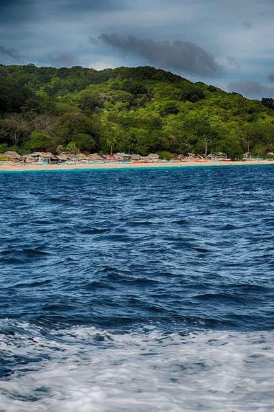 Una vista desde el barco y el océano Pacífico — Foto de Stock