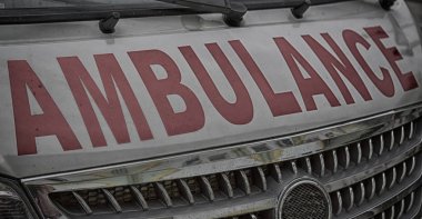   bir ambulans kavramı tıbbi bakım kaporta