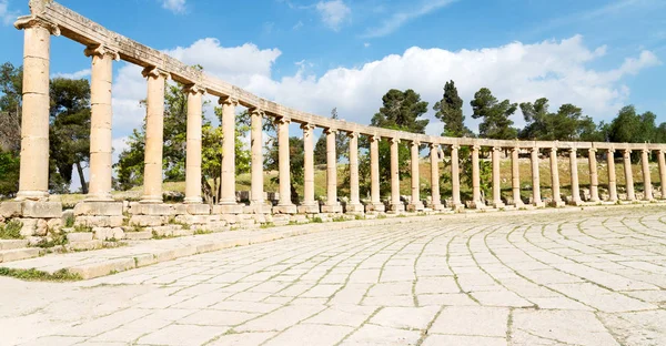 Het klassieke erfgoed van antieke archeologische site — Stockfoto