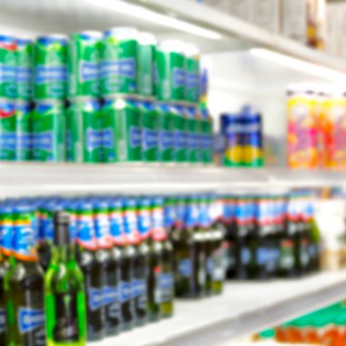 süpermarkette bulanık renkler dolu