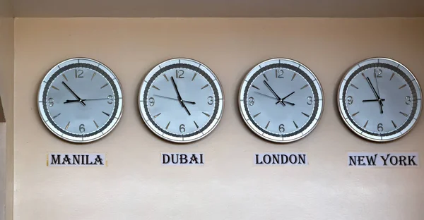 In philipphines airport  worldwide timezone — Stock Photo, Image