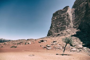 Çölde kum ve dağ macera hedef