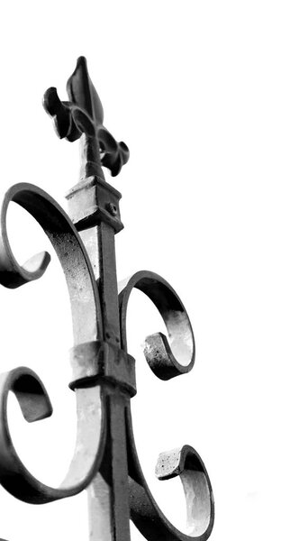 в небе железный забор перспективный
