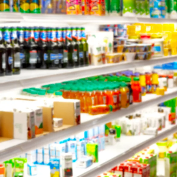 süpermarkette bulanık renkler dolu