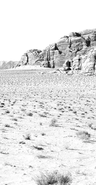 A sivatagi homok és a hegyi kaland cél — Stock Fotó