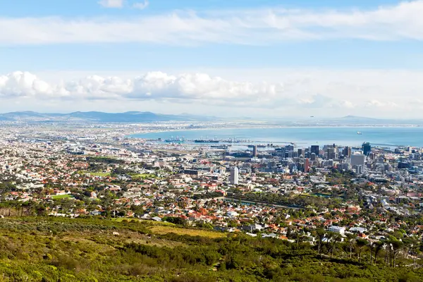 Güney Afrika cape town şehir manzarası içinde Masa Dağı