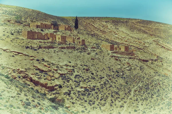 在伊甸园山约旦从古色古香的城堡视图 — 图库照片