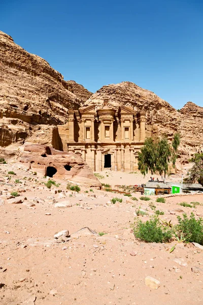 Az antik oldalon petra-Jordánia a kolostor — Stock Fotó