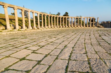 : Jerash jordan antik arkeolojik site turist için klasik miras