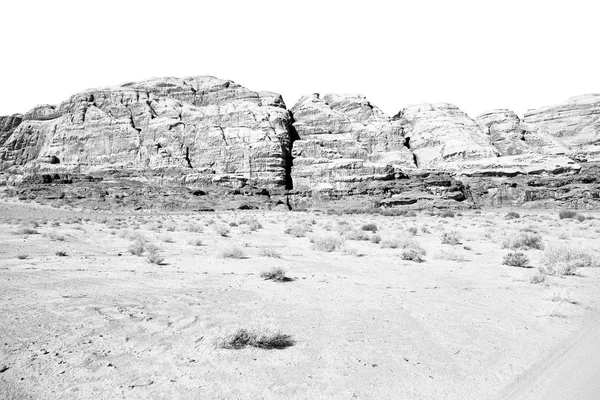 Wadi Rum 沙漠的约旦砂和山冒险地方 — 图库照片