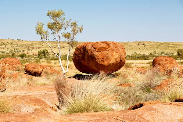 V Austrálii mramorové skály ďábla — Stock fotografie