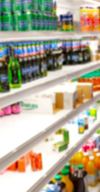 süpermarkette bulanık renkler dolu