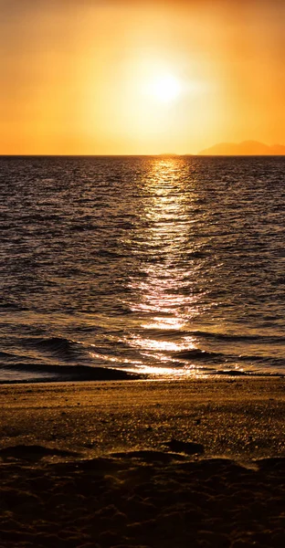 Relax okyanus kavramı günbatımında — Stok fotoğraf