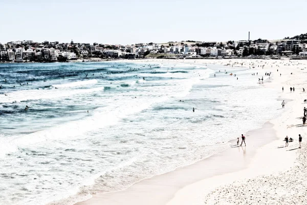 Australia Spiaggia Turistica Surfe — Foto Stock