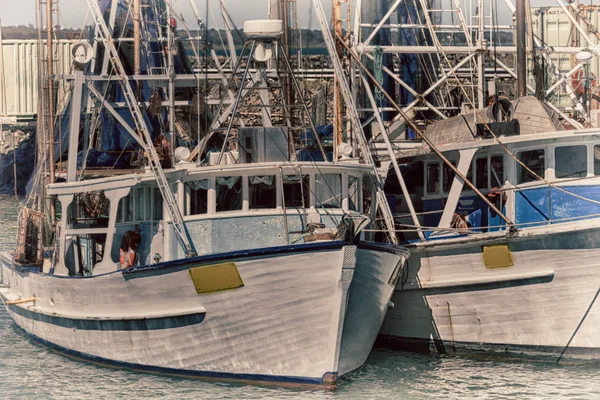 Avustralya'da fraser ada ve İskele Okyanusu yakın tekne