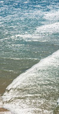 Avustralya'da fraser ada güneş ışığı altında okyanus dalgası ile soyut kavram