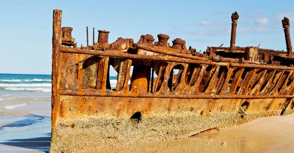 Austrálii Fraser Island Starožitnosti Rezavé Damagede Lodí Korozi Mořském Oceánu — Stock fotografie