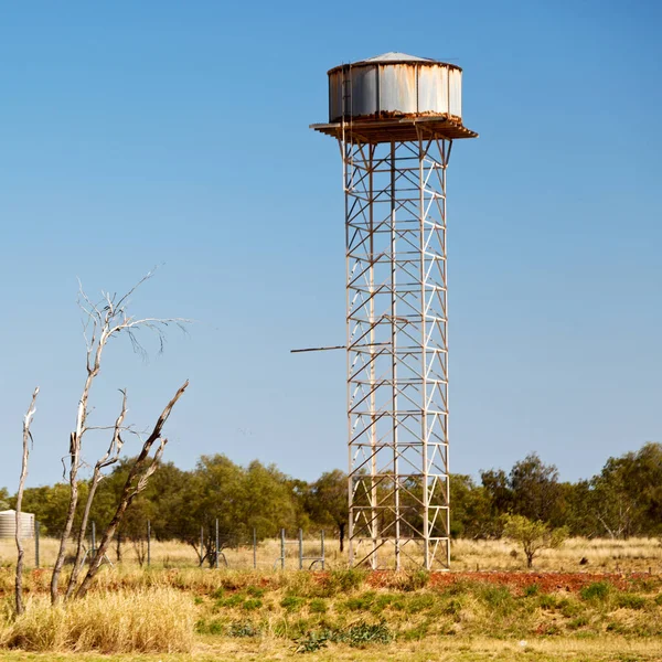 Australia Concepto Remoto Interior Con Línea Asfalto Tanque Agua — Foto de Stock