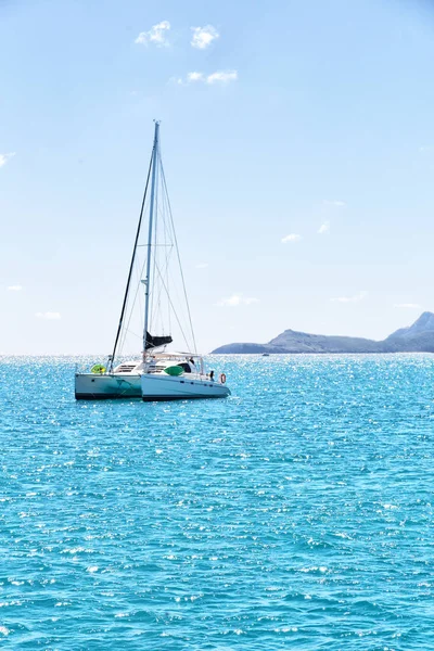 Australië Fraser Eiland Een Catamaran Oceaan Als Luxe Cruise — Stockfoto