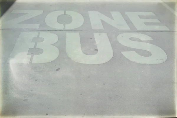 Austrália Linha Pintada Informação Asfalto Para Zona Ônibus — Fotografia de Stock