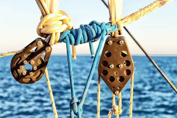 Catamaran Australien Une Vieille Corde Dans Ciel Comme Concept Abstrait — Photo