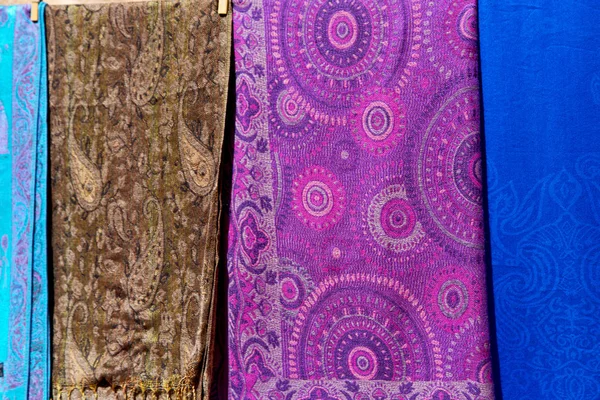 Текстура бавовняного традиційного символічного арабського шарфа — стокове фото