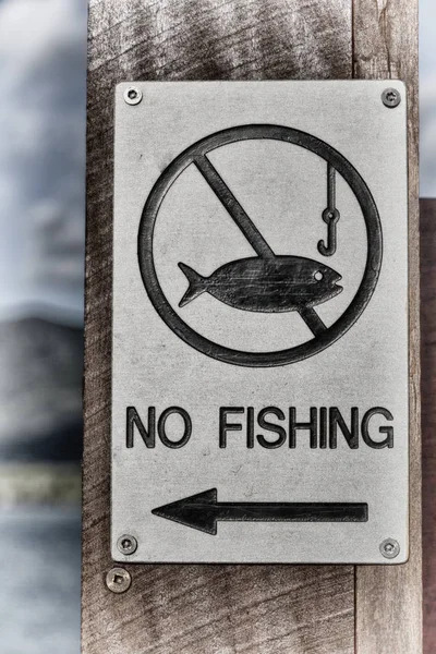 Información legal y el signo de la ausencia de pesca — Foto de Stock