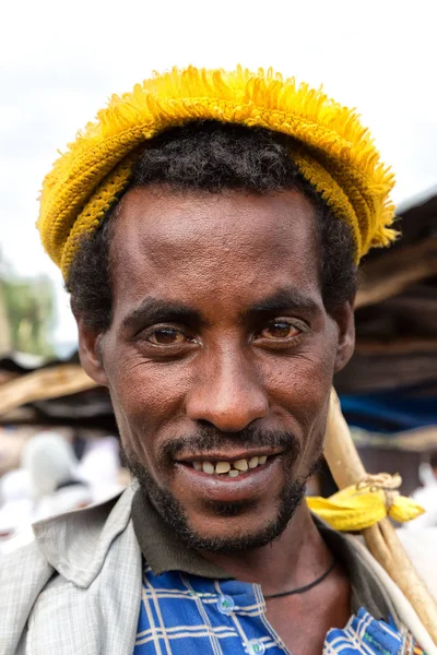 V lalibela oslava neznámý stařec — Stock fotografie